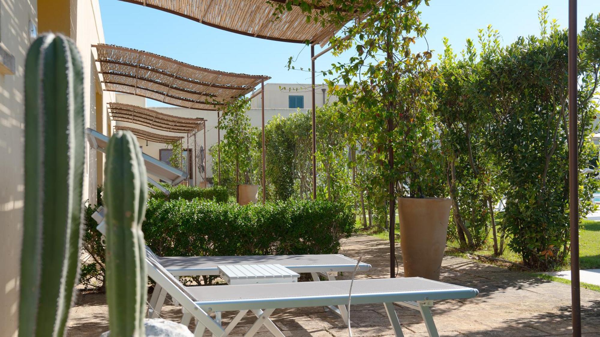 Delle Rose, Hotel & Horse Riding Torre Vado Dış mekan fotoğraf