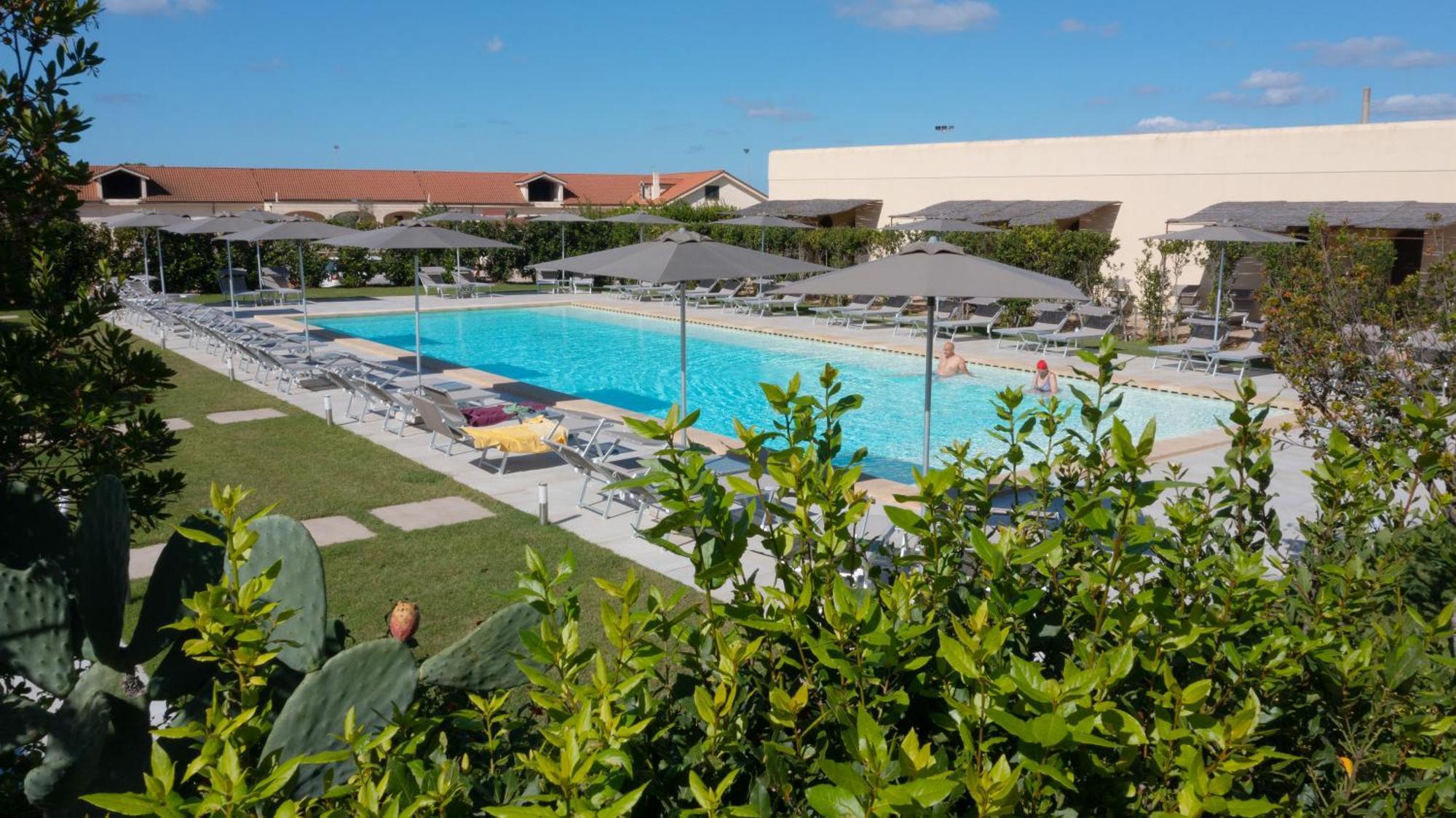 Delle Rose, Hotel & Horse Riding Torre Vado Dış mekan fotoğraf